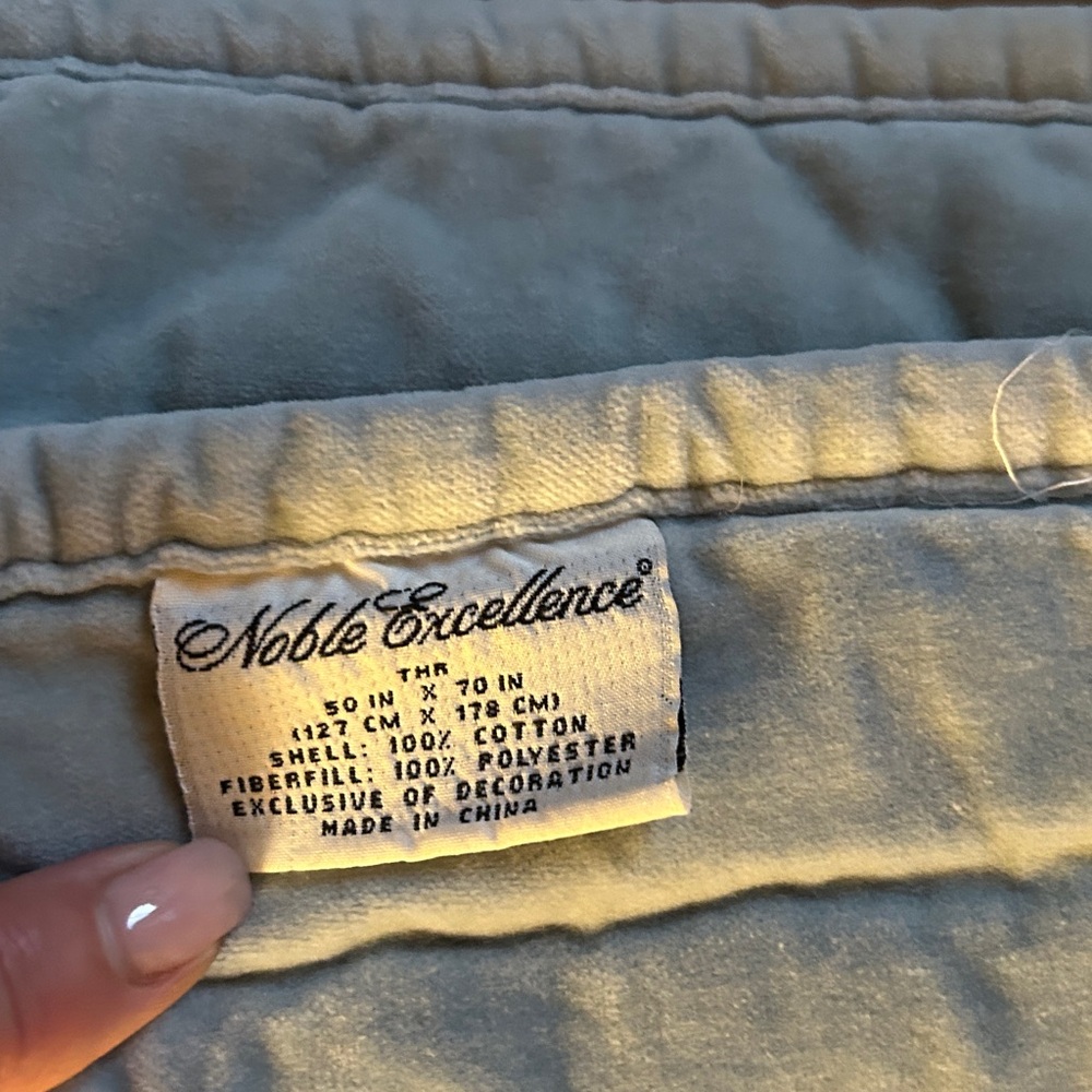 Velvet Twin Coverlet & French Pillow Sham - Picture 4 of 5